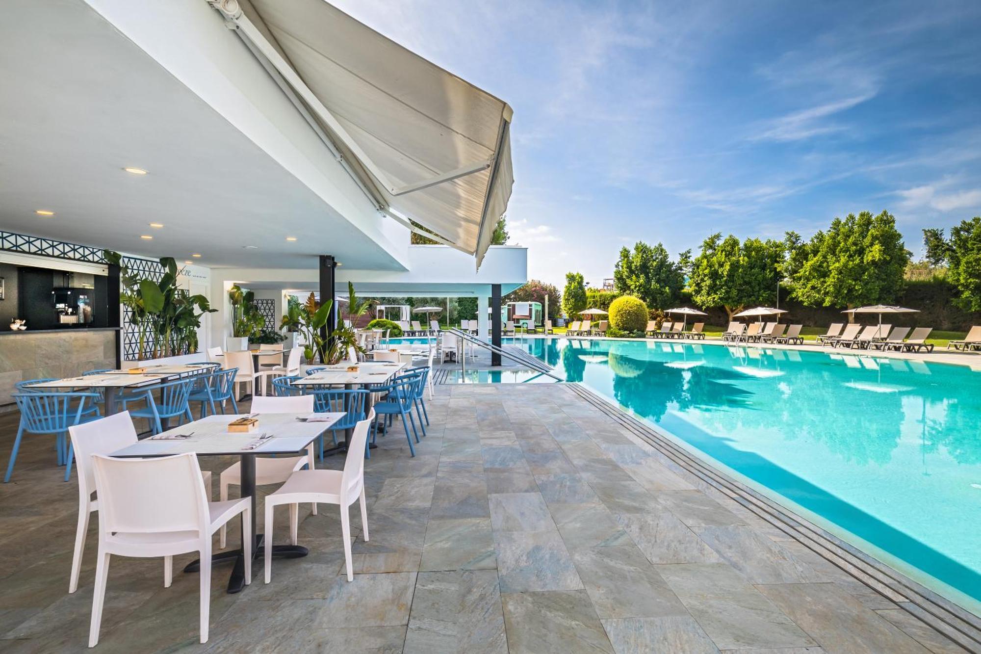 Barceló Renacimiento Hotel